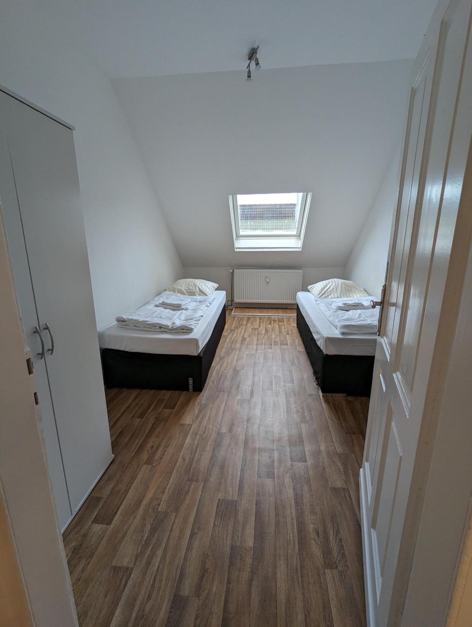 Cityhouse - Wiesen Wuppertal Bagian luar foto